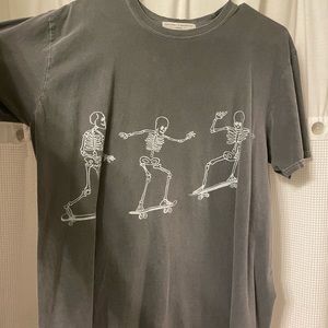 Urban outfitters skeleton tee
